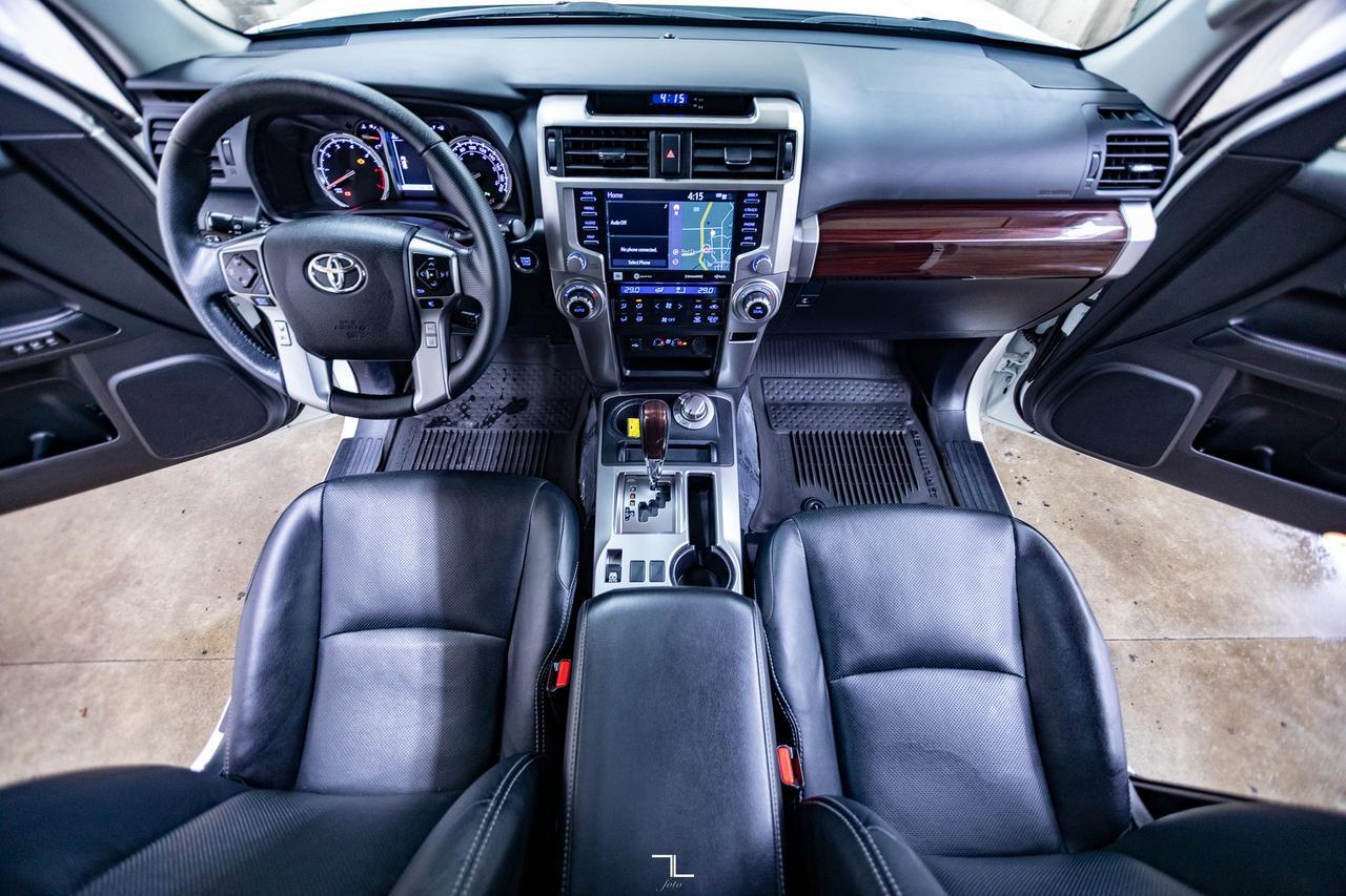 2022 Toyota 4Runner AWD Limited Leather Roof Nav 7 Passenger Red Deer AB