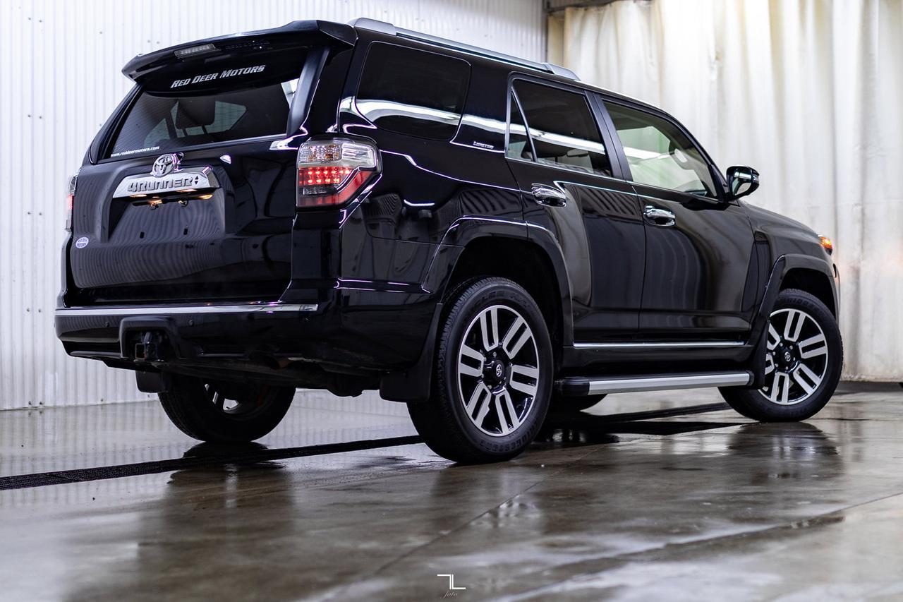 2022 Toyota 4Runner AWD Limited Leather Roof Nav BCam Red Deer AB