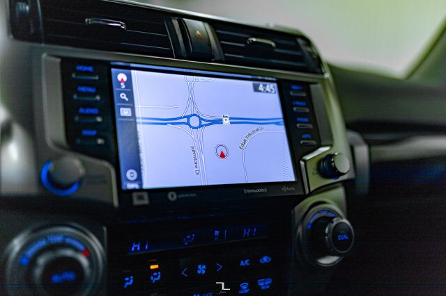 2022 Toyota 4Runner AWD Limited Leather Roof Nav BCam Red Deer AB