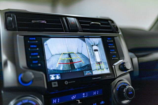 2022 Toyota 4Runner AWD Limited Leather Roof Nav BCam Red Deer AB