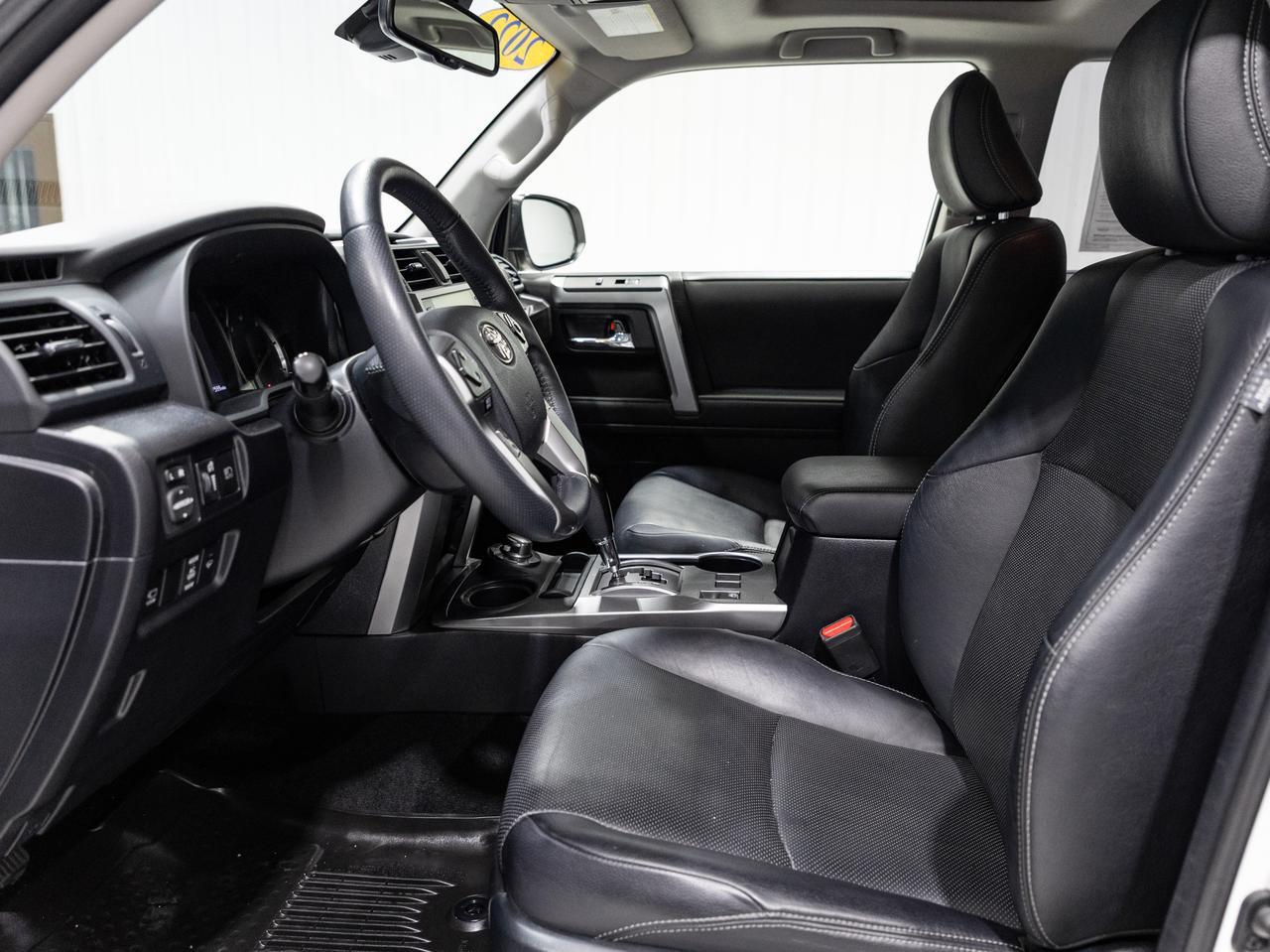 2022 Toyota 4Runner Limited 4WD 7-Passenger NAV Cranberry PA