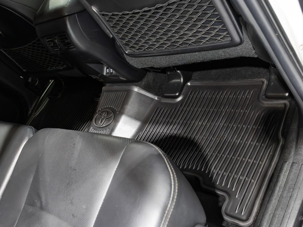 2022 Toyota 4Runner Limited 4WD 7-Passenger NAV Cranberry PA