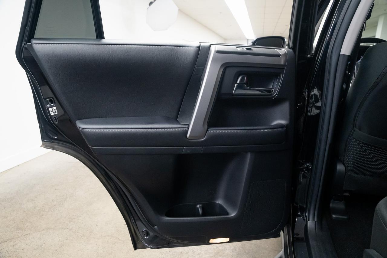 2022 Toyota 4Runner SR5 1 Owner Portland OR