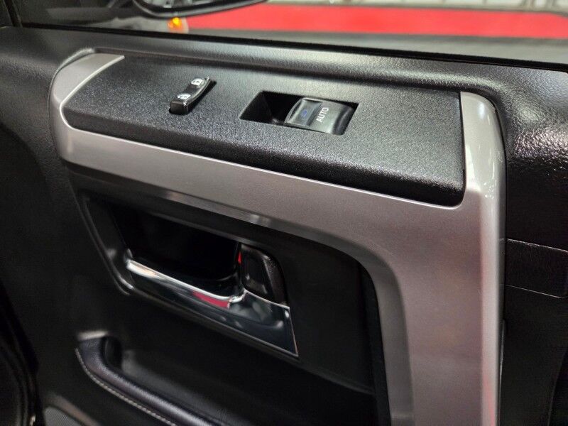 2022 Toyota 4Runner SR5 4.0L V6 GPS Nav Camera Sunroof TRD Wheels FREE WARRANTY Arlington TX