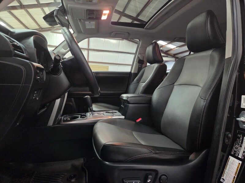 2022 Toyota 4Runner SR5 4.0L V6 GPS Nav Camera Sunroof TRD Wheels FREE WARRANTY Arlington TX