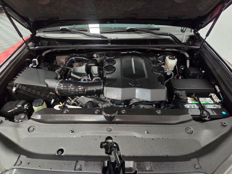 2022 Toyota 4Runner SR5 4.0L V6 GPS Nav Camera Sunroof TRD Wheels FREE WARRANTY Arlington TX