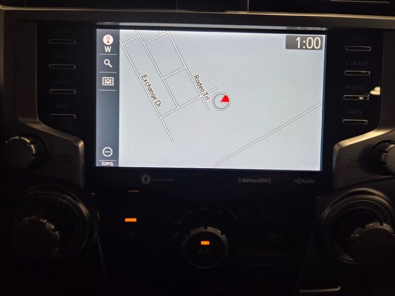 2022 Toyota 4Runner SR5 4.0L V6 GPS Nav Camera Sunroof TRD Wheels FREE WARRANTY Arlington TX