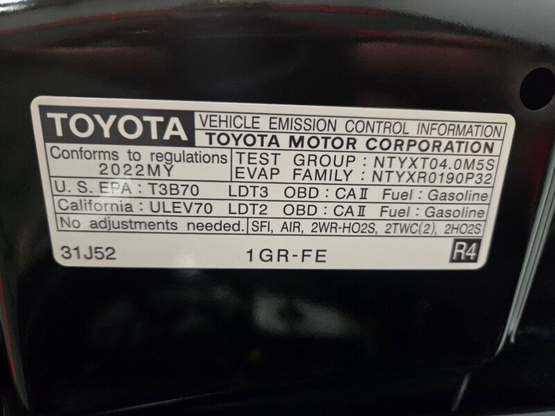 2022 Toyota 4Runner SR5 4.0L V6 GPS Nav Camera Sunroof TRD Wheels FREE WARRANTY Arlington TX