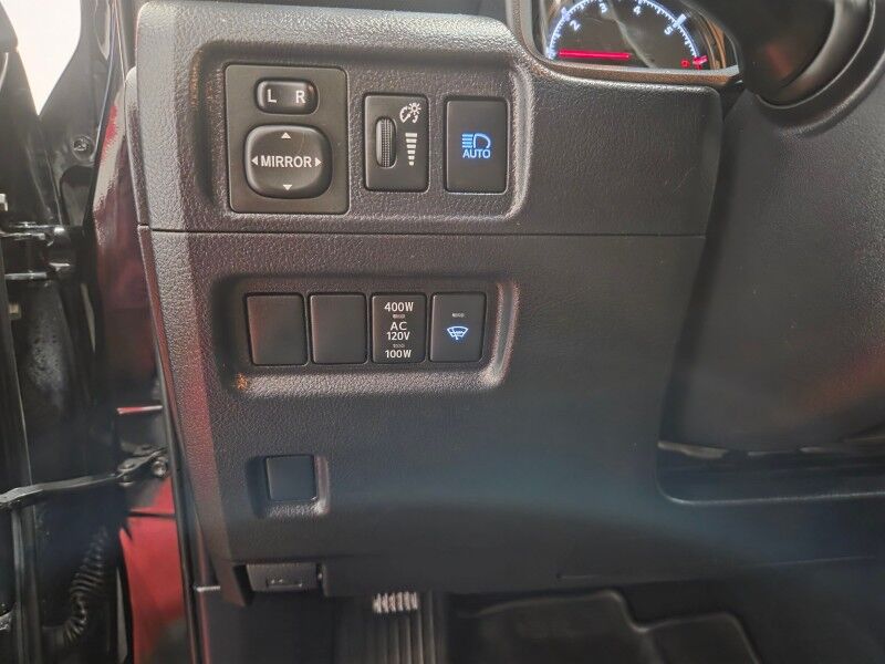 2022 Toyota 4Runner SR5 4.0L V6 GPS Nav Camera Sunroof TRD Wheels FREE WARRANTY Arlington TX