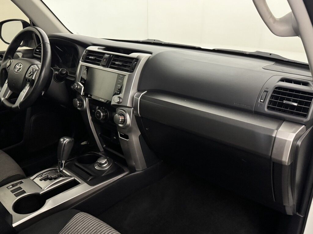 2022 Toyota 4Runner SR5 4WD Maumee OH