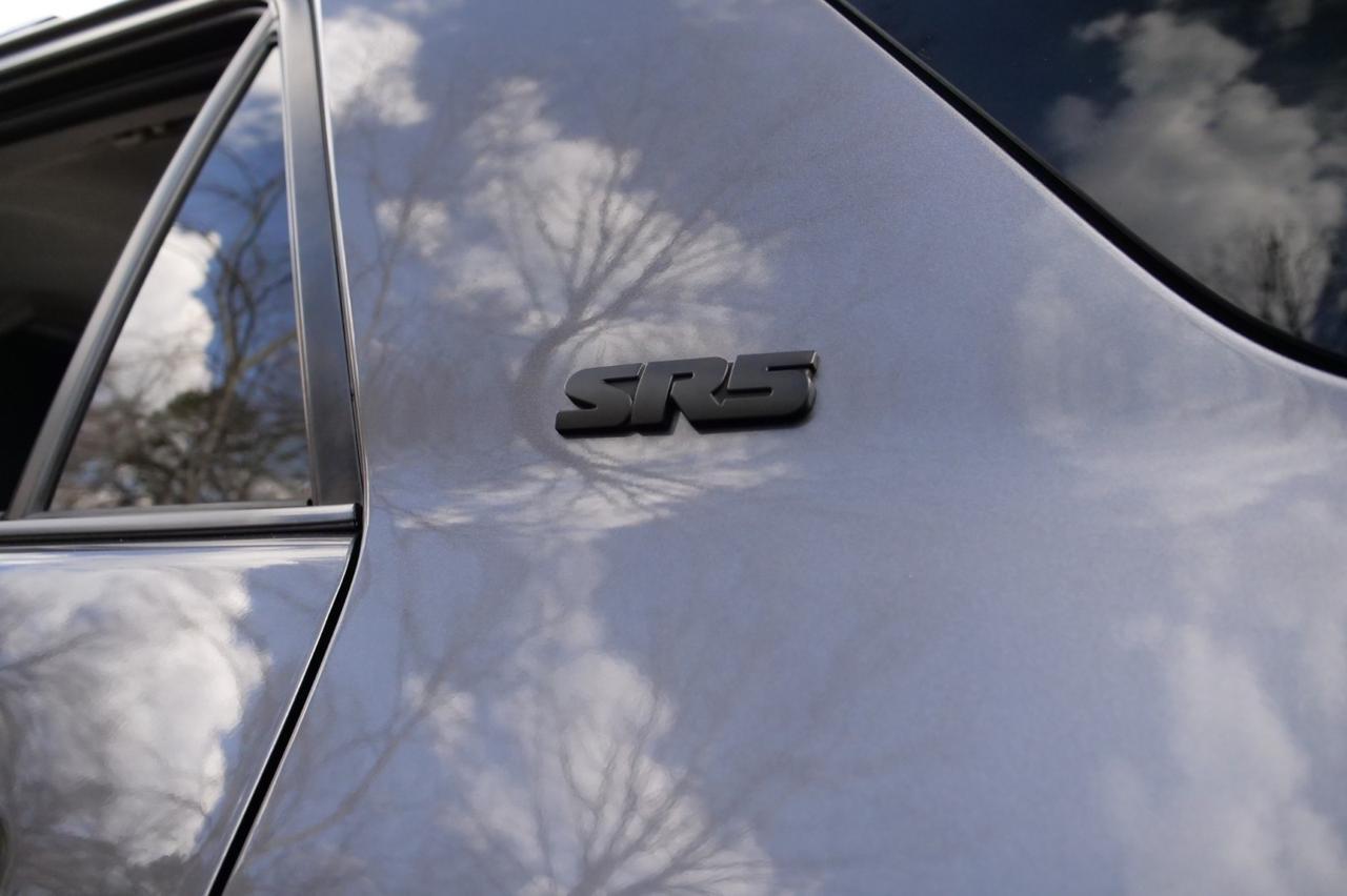 2022 Toyota 4Runner SR5 4X4 / Wheels & Tires Upgrade / Adaptive Cruise! Lincolnton NC