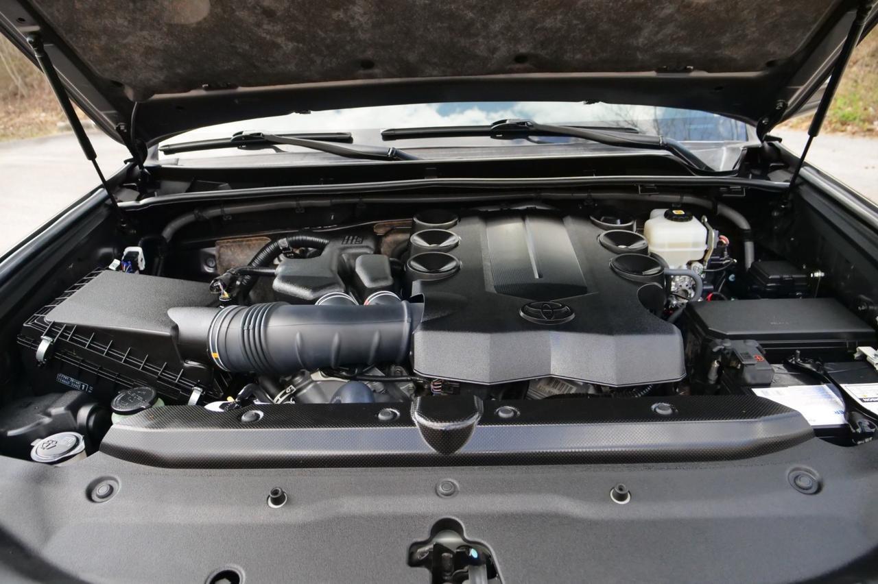 2022 Toyota 4Runner SR5 4X4 / Wheels & Tires Upgrade / Adaptive Cruise! Lincolnton NC