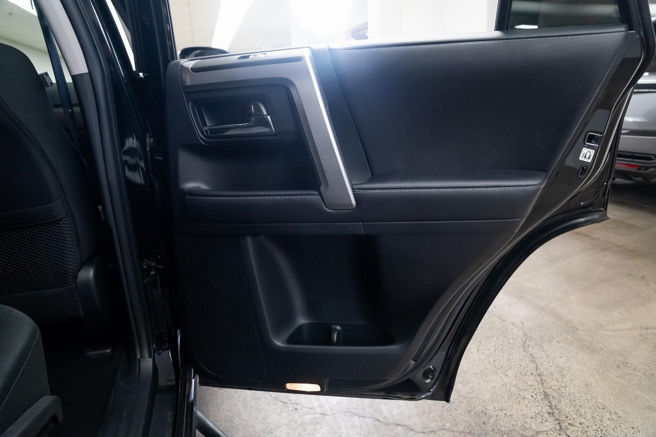 2022 Toyota 4Runner SR5 Method Wheels, IRON MAN Suspension, Side Steps Portland OR