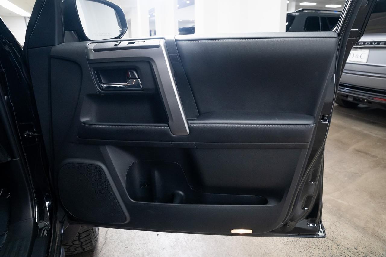 2022 Toyota 4Runner SR5 Method Wheels, IRON MAN Suspension, Side Steps Portland OR