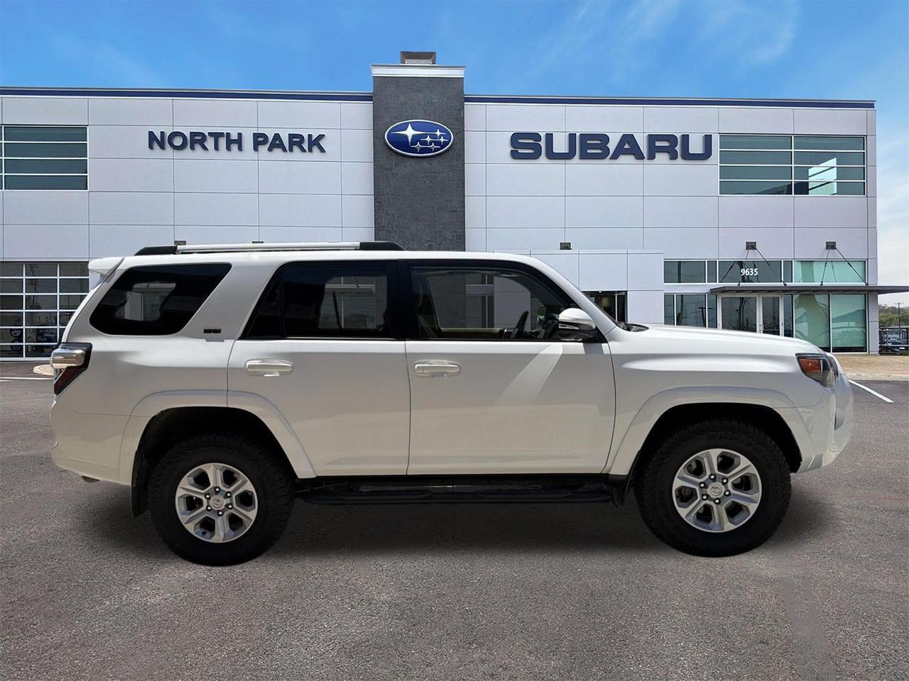 2022 Toyota 4Runner SR5 Premium