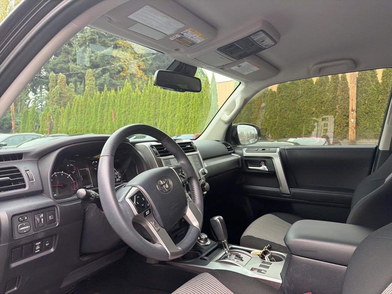 2022 Toyota 4Runner SR5 V6 1 Owner Portland OR