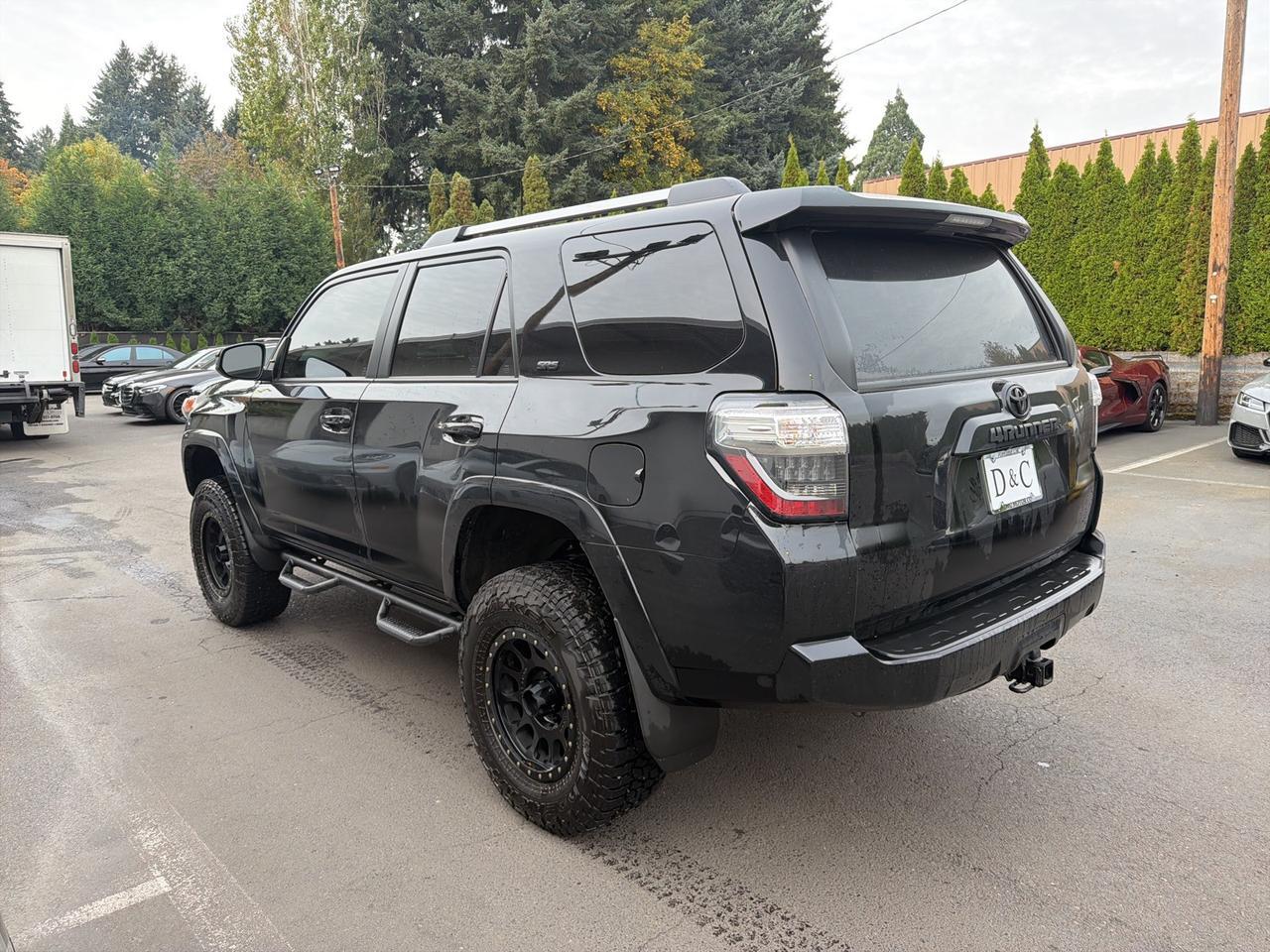 2022 Toyota 4Runner SR5 V6 1 Owner Portland OR