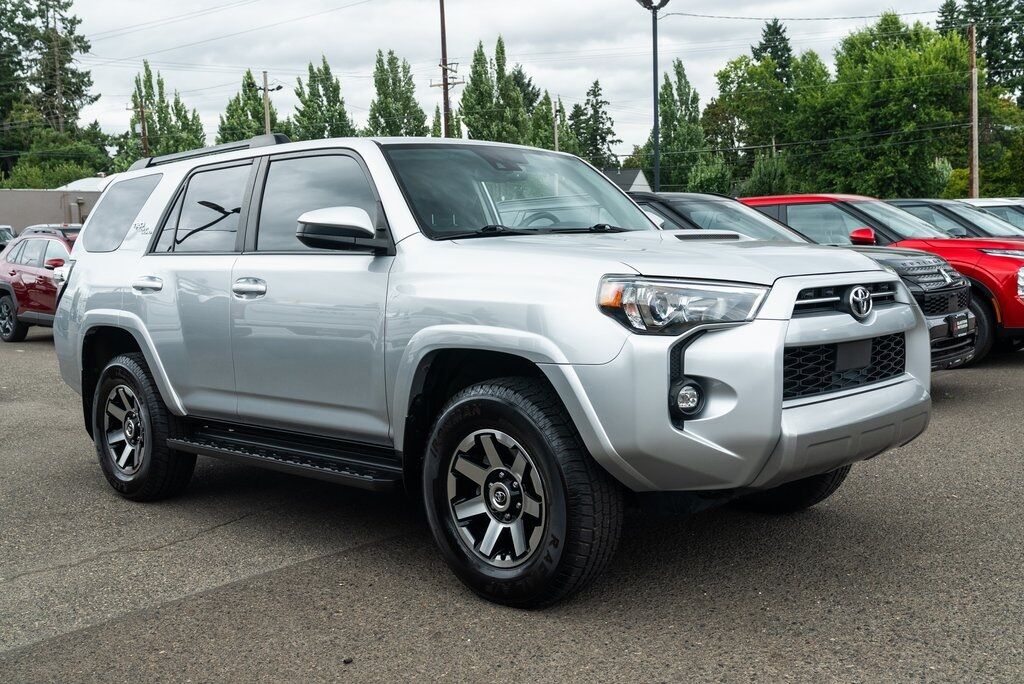 2022 Toyota 4Runner TRD Off-Road