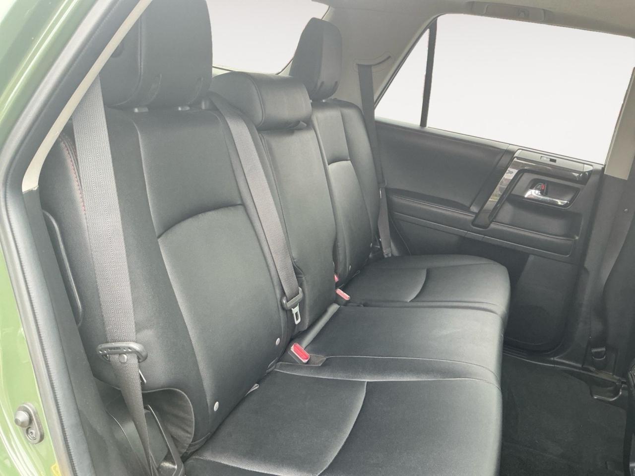 2022 Toyota 4Runner TRD Off Road Premium, APPLE CARPLAY/ANDROID AUTO, HEATED SEATS, TOW PACKAGE, BLUETOOTH, UNIVERSAL GARAGE DOOR OPENER, TINTED GLASS, ROOF RAILS, WIFI, NAVIGATION, REMOTE KEYLESS ENTRY, CLEAN CARFAX, ONLY 1 OWNER! Norfolk VA