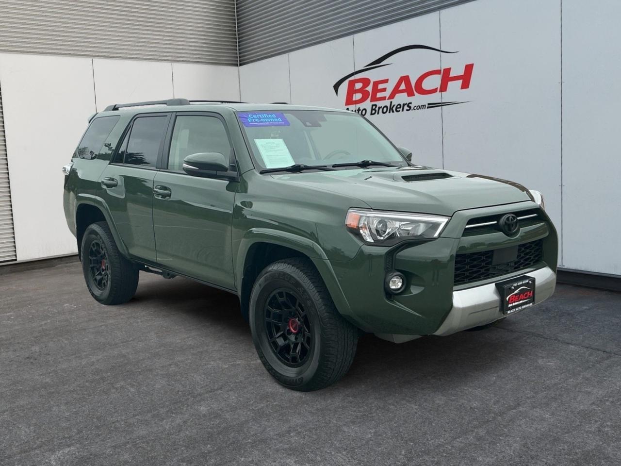 2022 Toyota 4Runner TRD Off Road Premium, APPLE CARPLAY/ANDROID AUTO, HEATED SEATS, TOW PACKAGE, BLUETOOTH, UNIVERSAL GARAGE DOOR OPENER, TINTED GLASS, ROOF RAILS, WIFI, NAVIGATION, REMOTE KEYLESS ENTRY, CLEAN CARFAX, ONLY 1 OWNER!