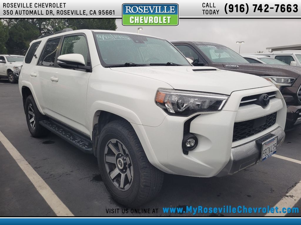 2022 Toyota 4Runner TRD Off-Road Premium