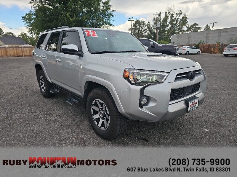2022 Toyota 4Runner TRD Off Road