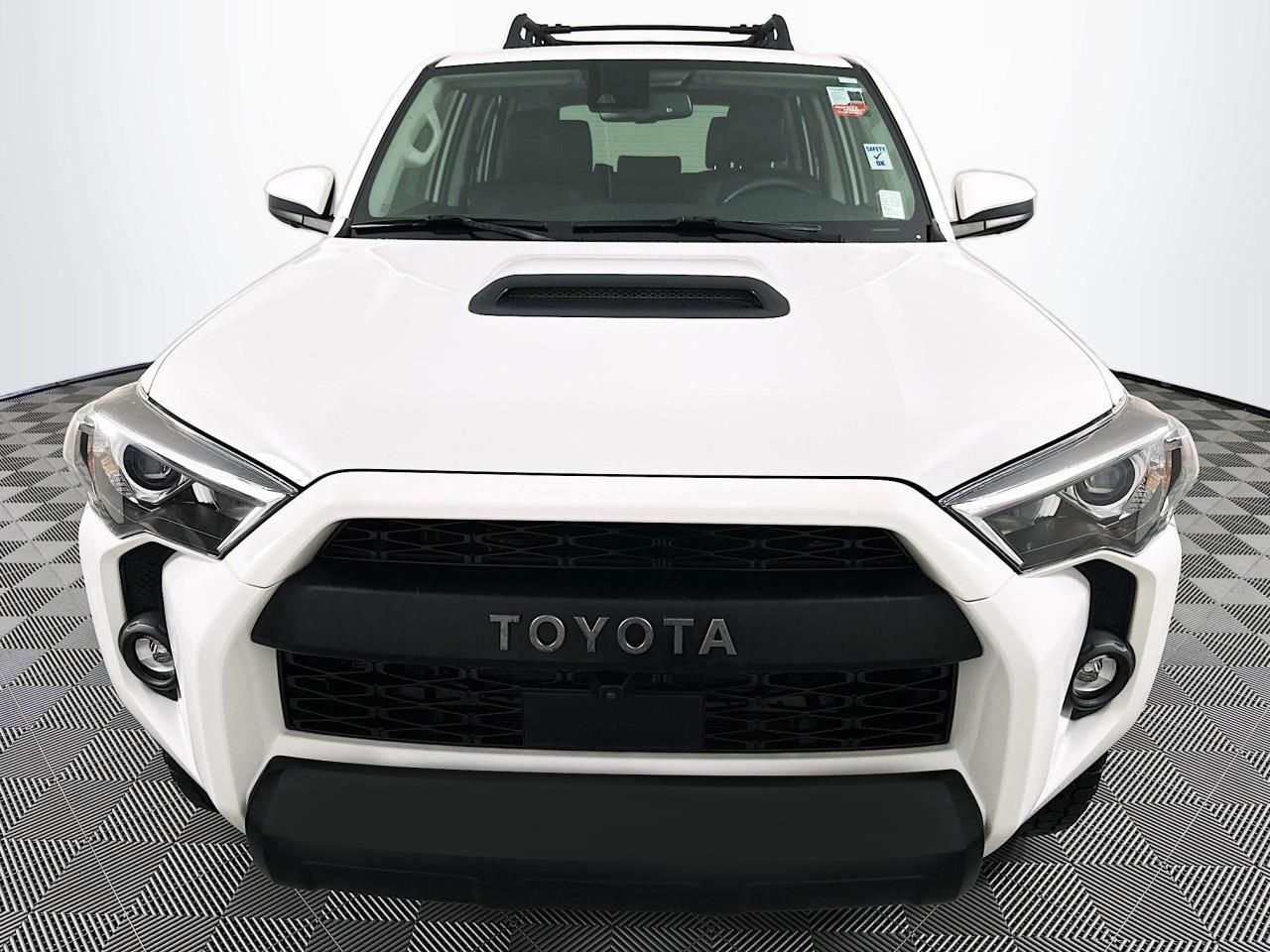 2022 Toyota 4Runner TRD Pro photo 3