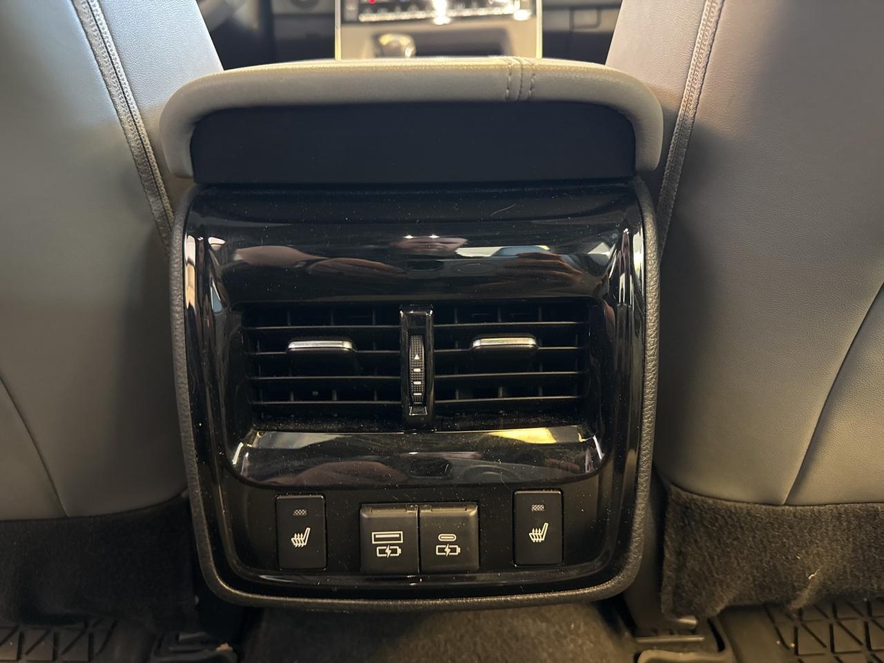 2022 Toyota Avalon Hybrid Limited Richmond VA