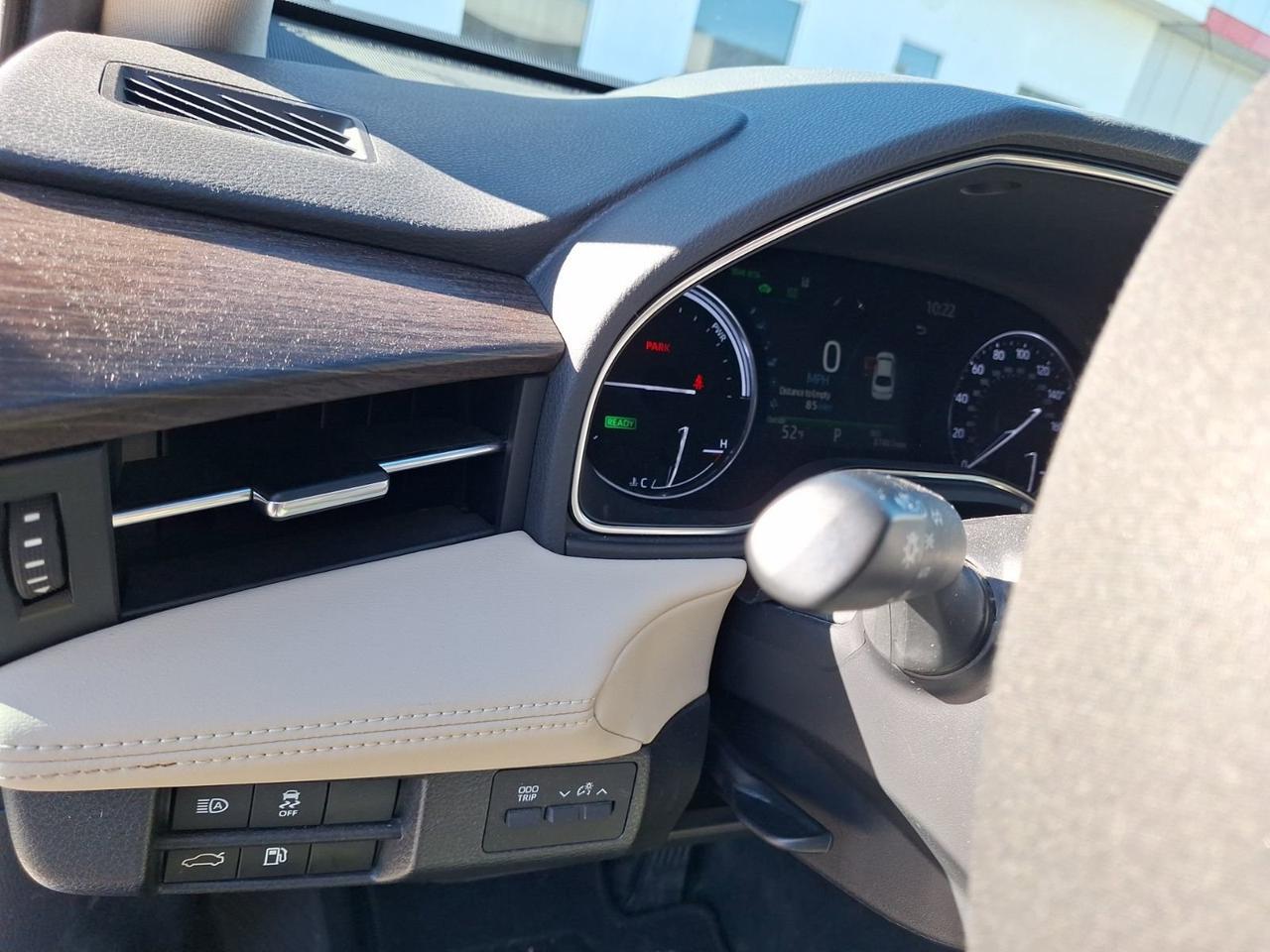 2022 Toyota Avalon Hybrid XLE Hurst TX