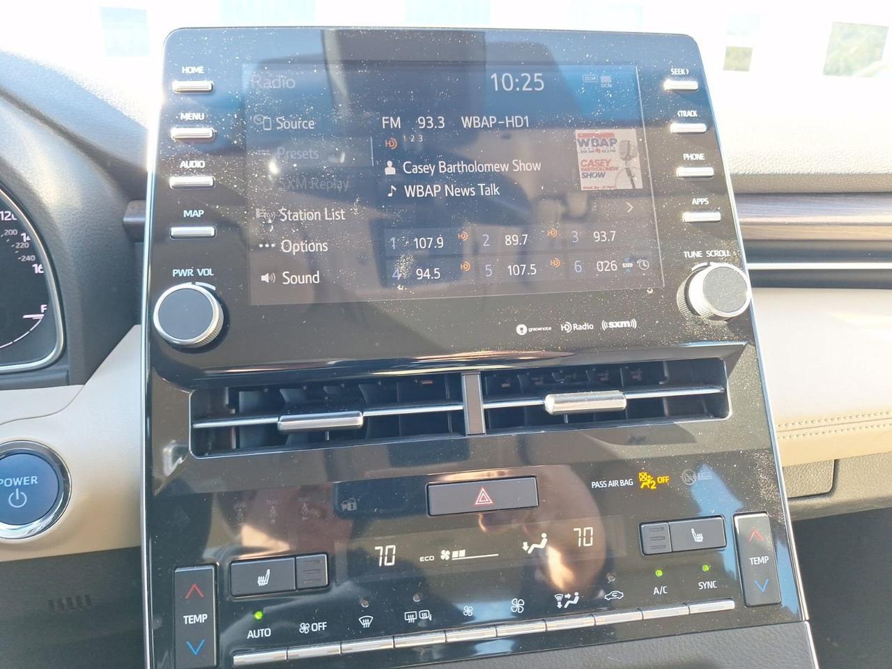 2022 Toyota Avalon Hybrid XLE Hurst TX