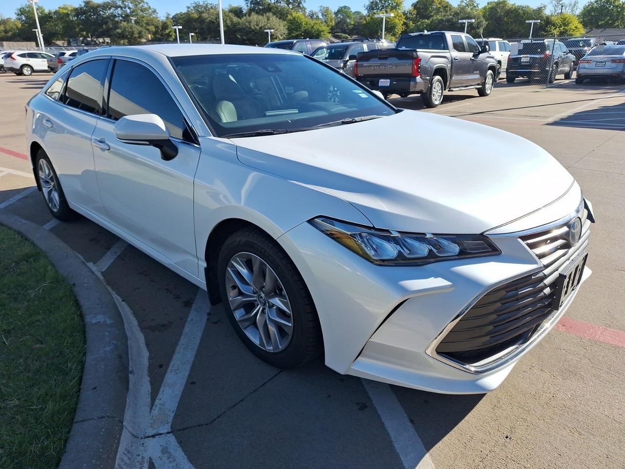 2022 Toyota Avalon Hybrid XLE Hurst TX
