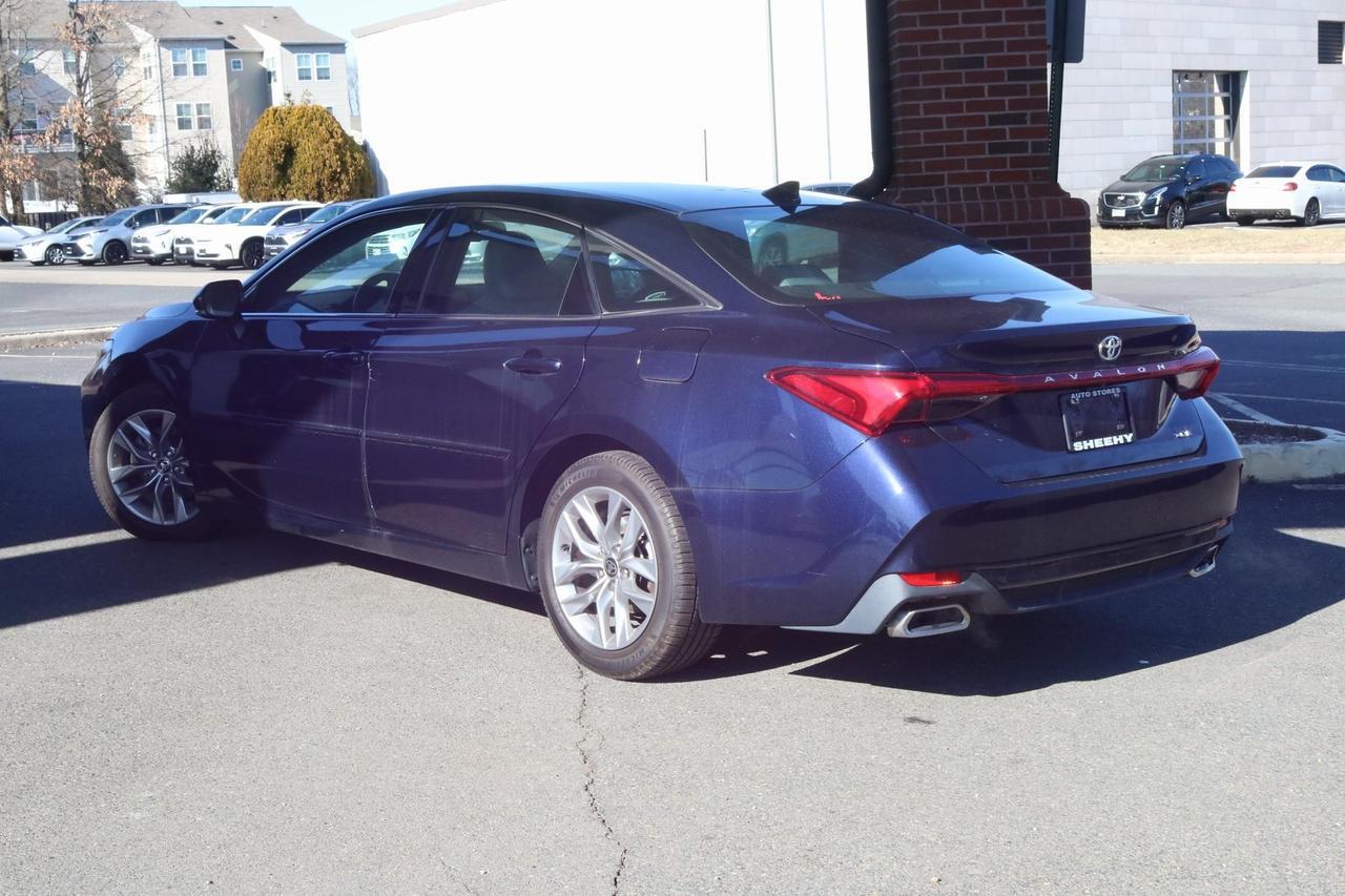 2022 Toyota Avalon XLE Fredericksburg VA