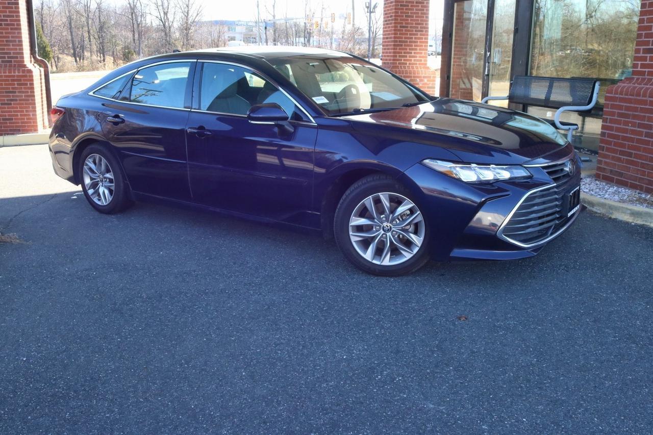 2022 Toyota Avalon XLE