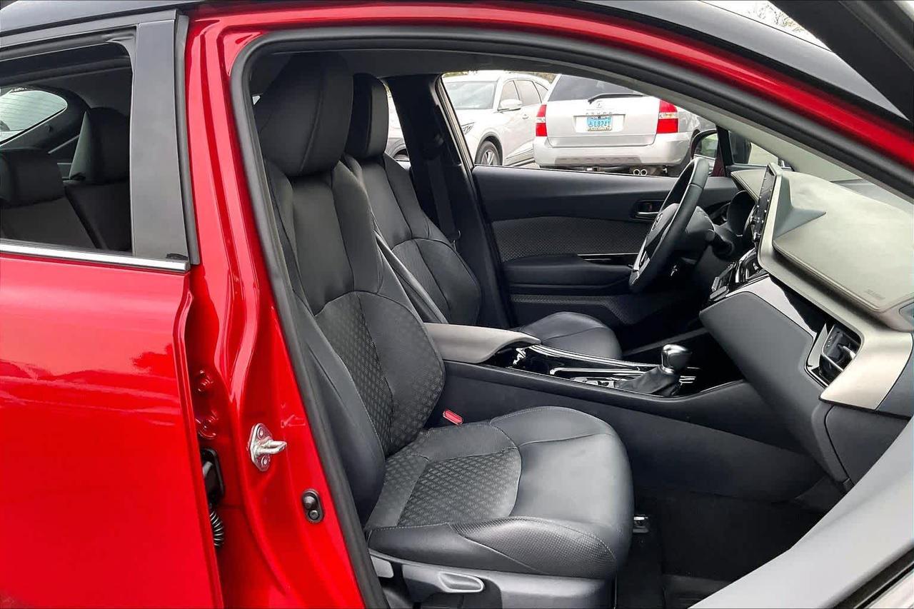 2022 Toyota C-HR Limited Roseville CA