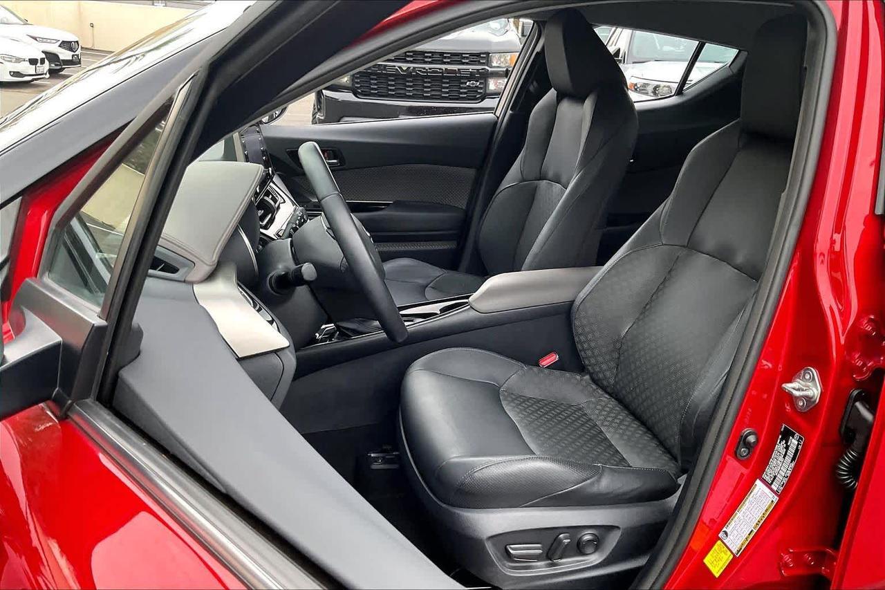 2022 Toyota C-HR Limited Roseville CA
