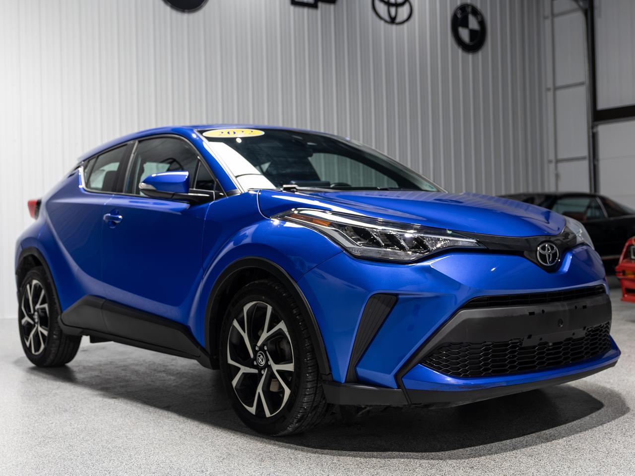2022 Toyota C-HR XLE