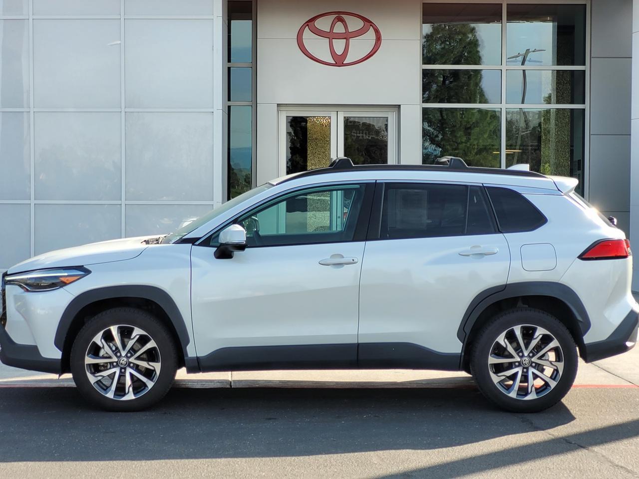 2022 Toyota COROLLA CROSS XLE Vacaville CA