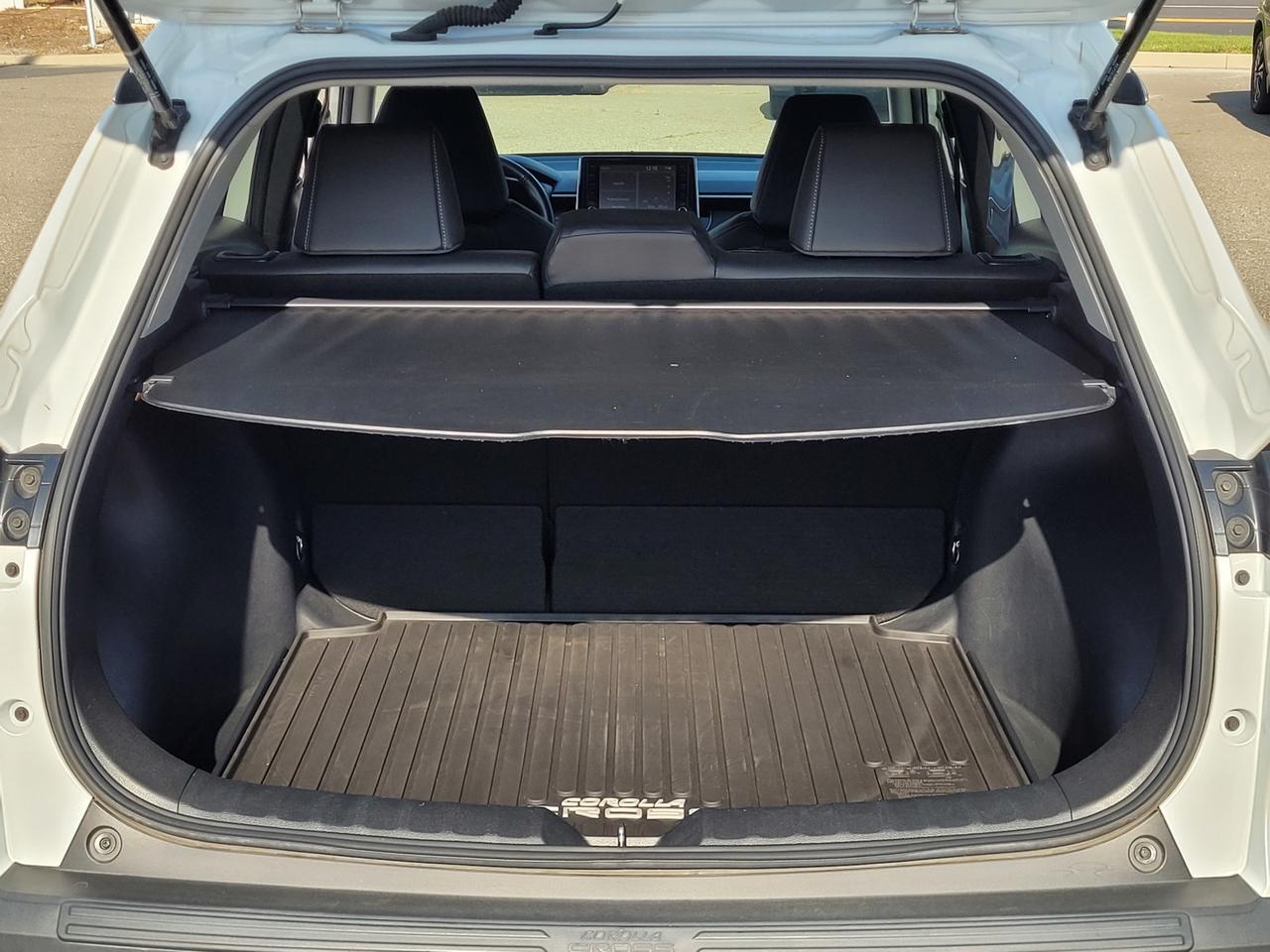 2022 Toyota COROLLA CROSS XLE Vacaville CA