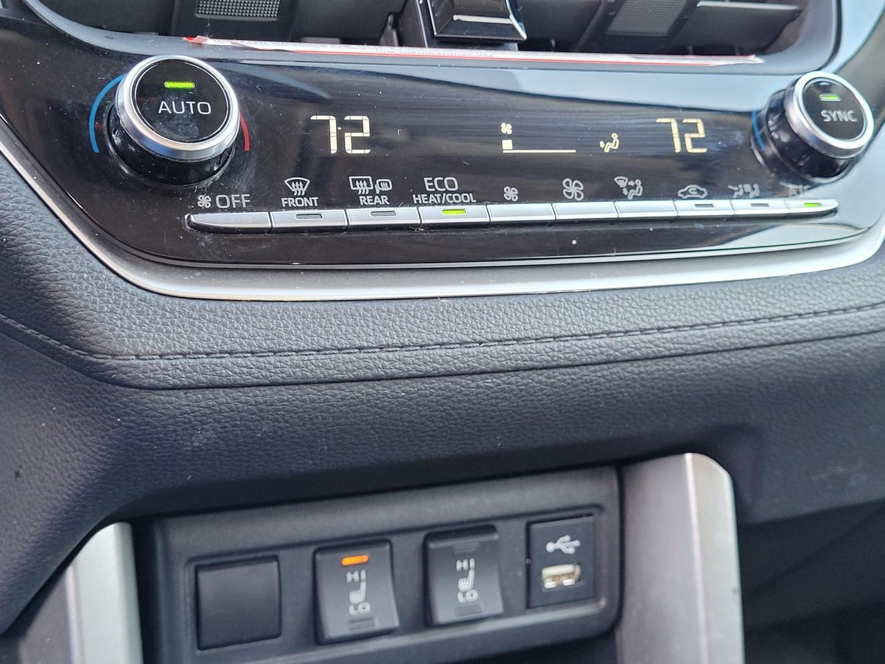 2022 Toyota COROLLA CROSS XLE Vacaville CA