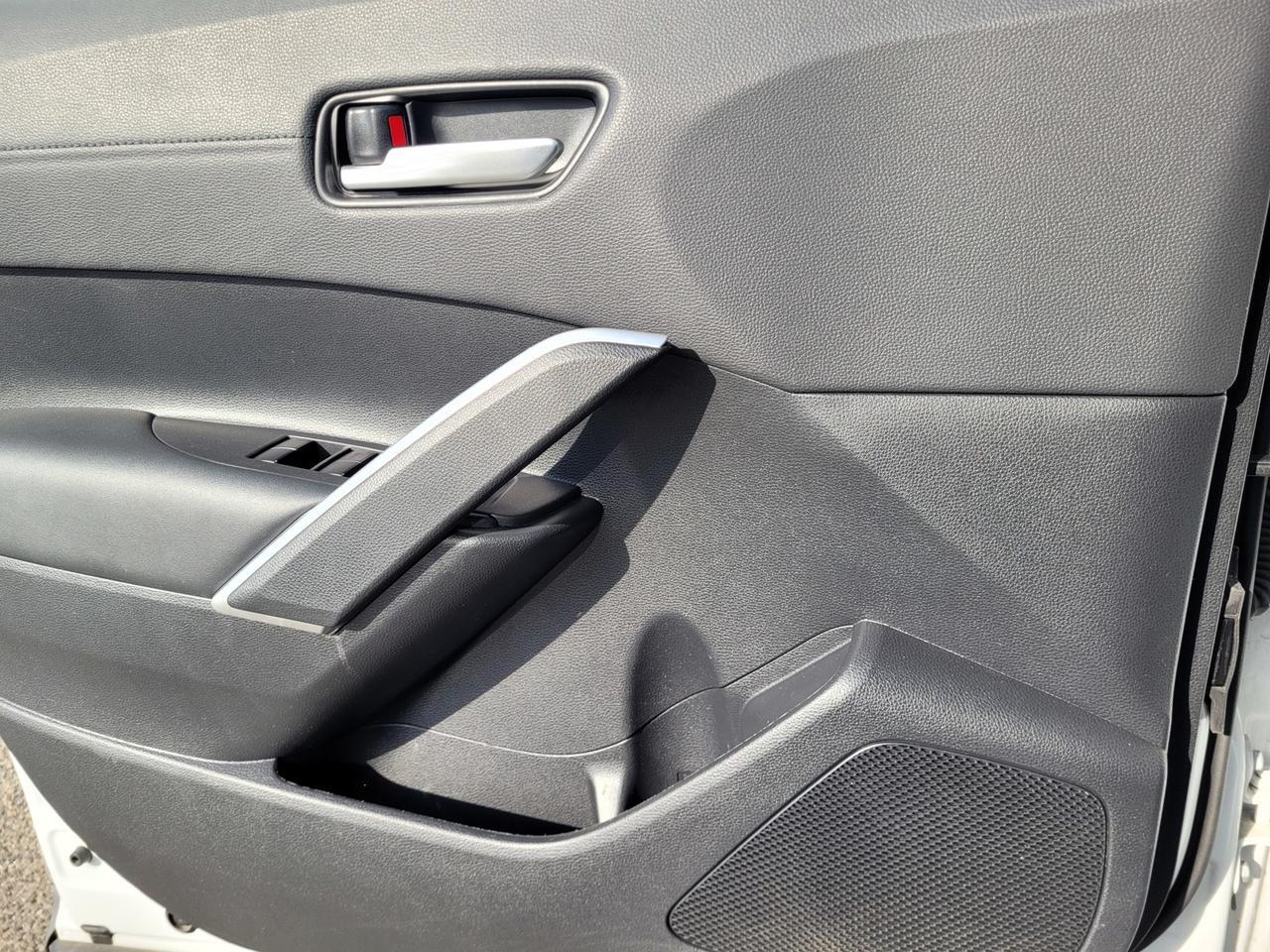 2022 Toyota COROLLA CROSS XLE Vacaville CA