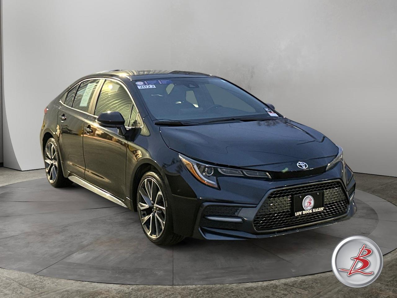 2022 Toyota COROLLA SE