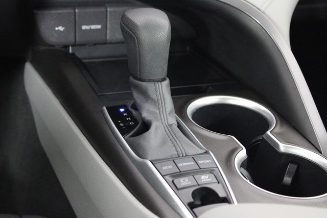 2022 Toyota Camry Hybrid LE Raleigh NC