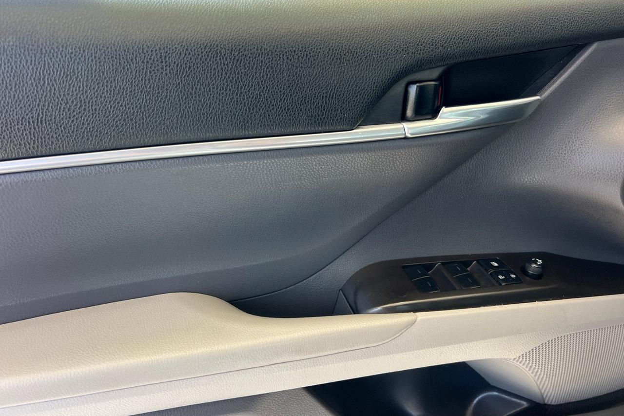 2022 Toyota Camry Hybrid LE Roseville CA