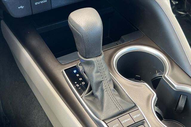 2022 Toyota Camry Hybrid LE Roseville CA