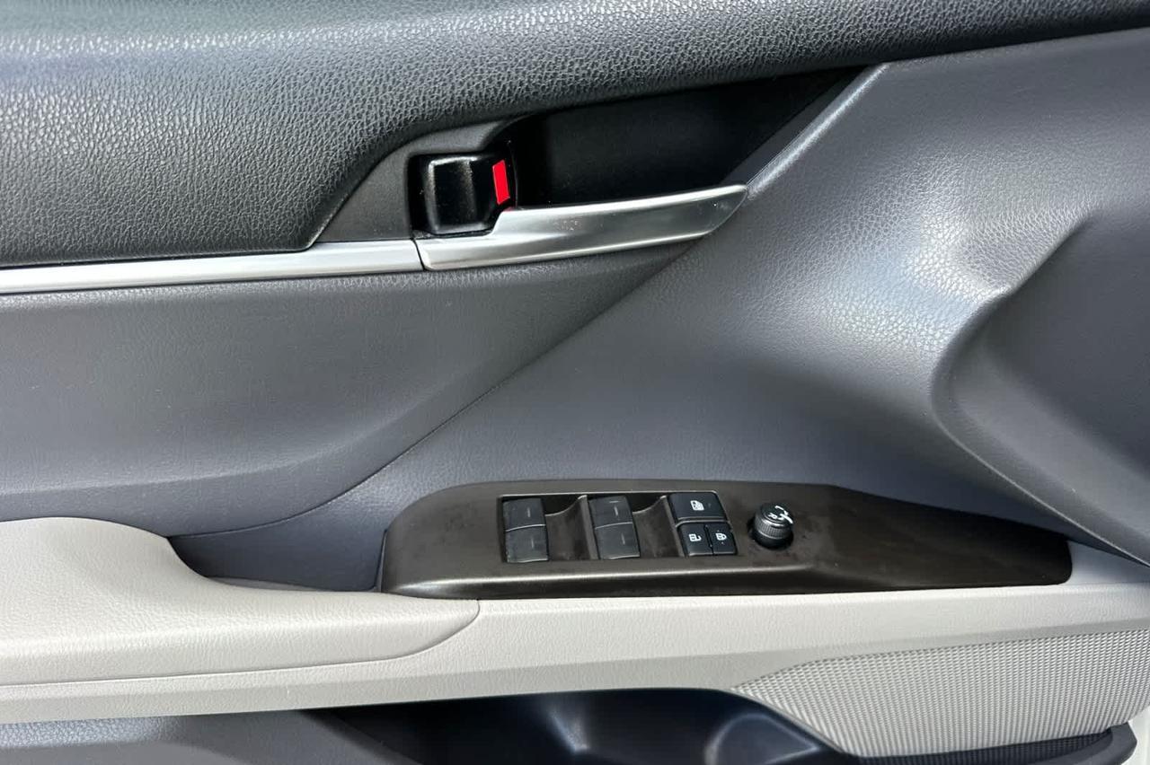2022 Toyota Camry Hybrid LE Roseville CA