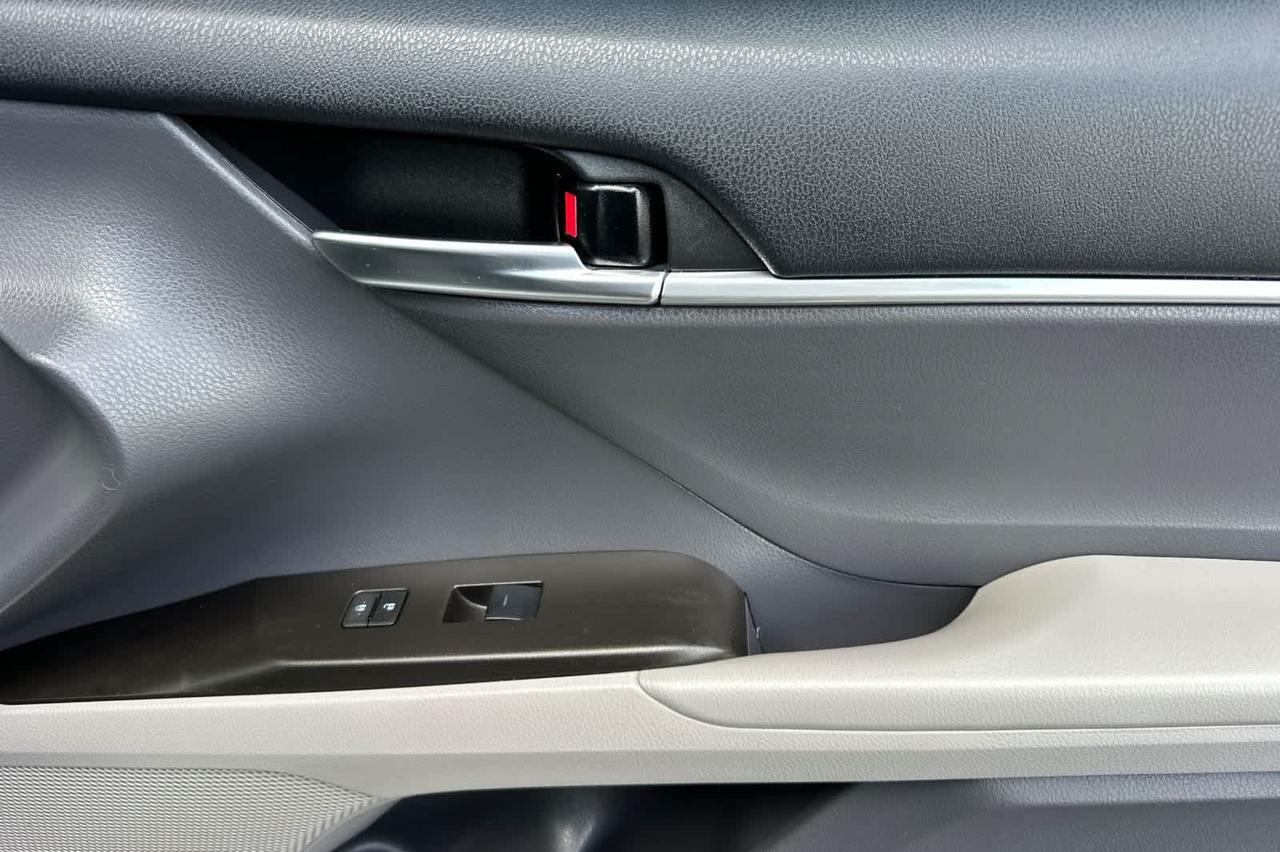 2022 Toyota Camry Hybrid LE Roseville CA