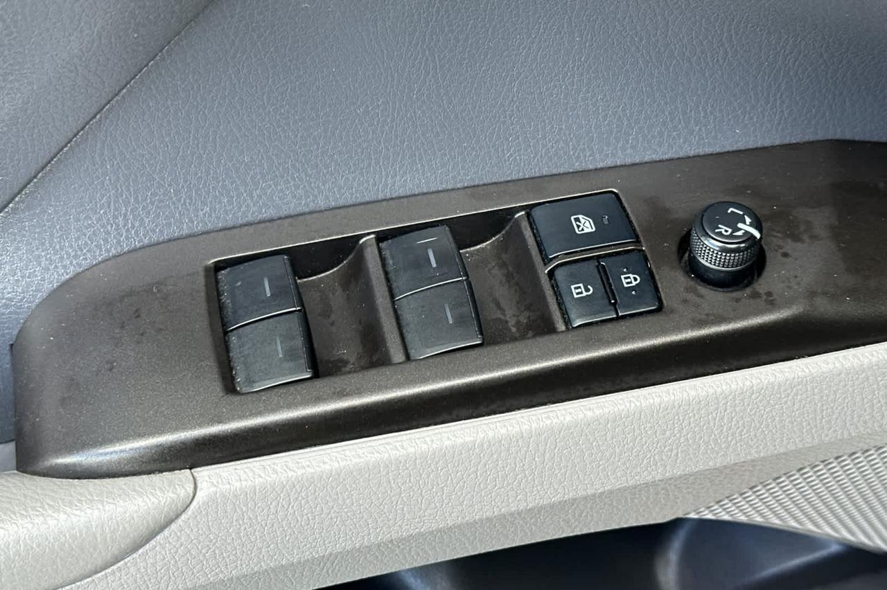 2022 Toyota Camry Hybrid LE Roseville CA