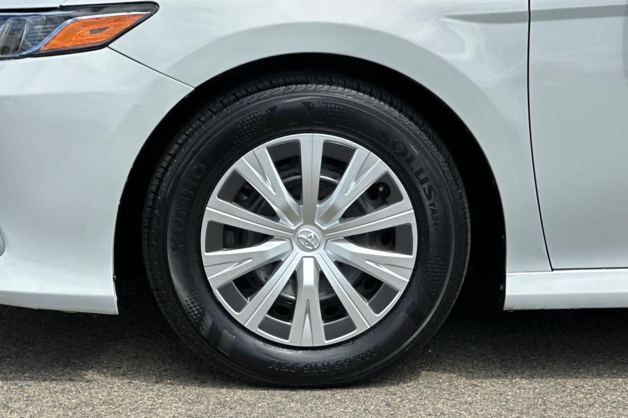 2022 Toyota Camry Hybrid LE Roseville CA