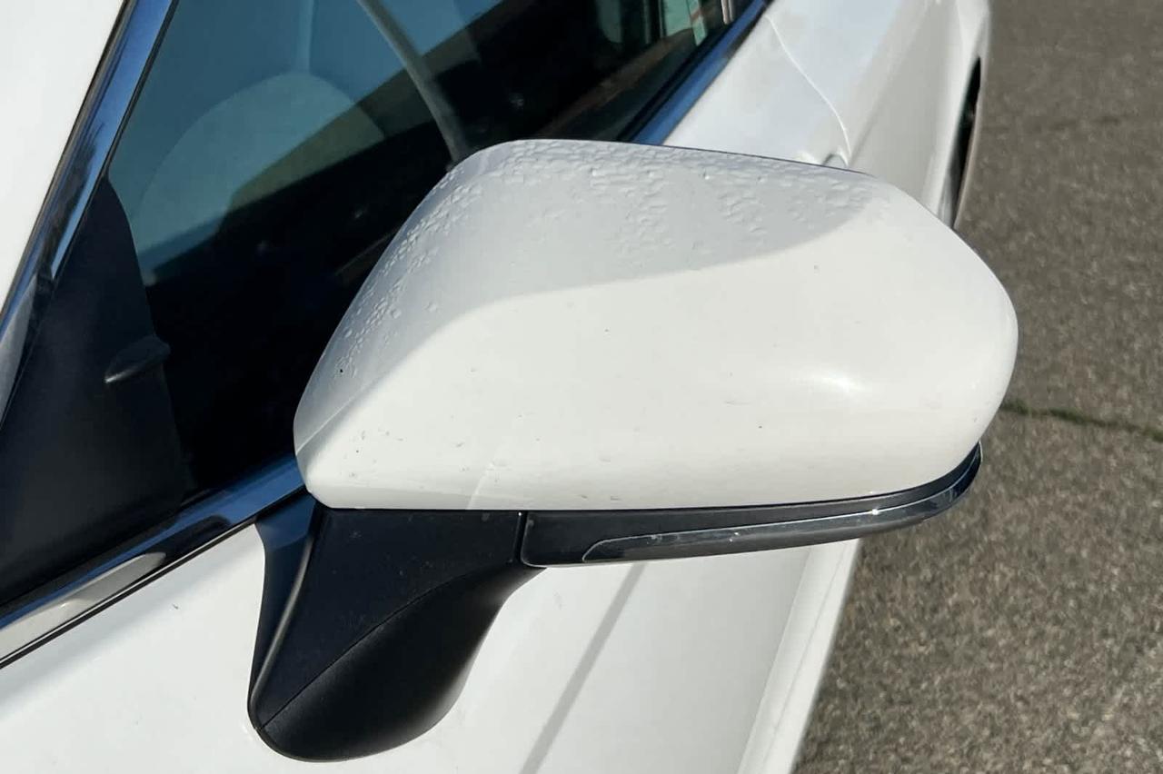 2022 Toyota Camry Hybrid LE Roseville CA