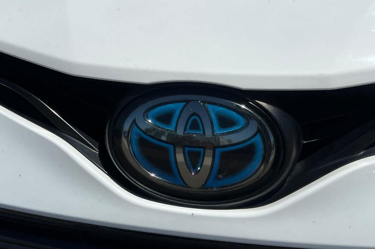 2022 Toyota Camry Hybrid LE Roseville CA